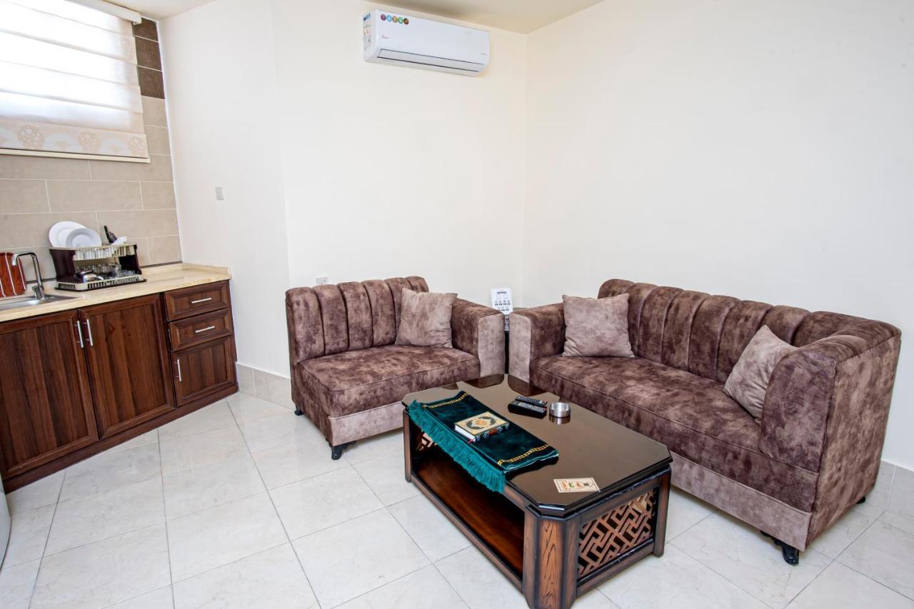Al Riyati Hotel Apartments Aqaba Exterior foto